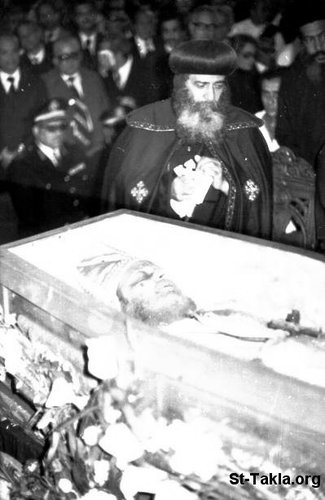 http://images.alanbabarsom.multiply.com/image/1/photos/2/500x500/95/St-Takla-org-Coptic-Saints-Fr-Bishoy-Kamel-43.jpg?et=KRNQsdPJMQUsUyZVUO931w&nmid=61993950